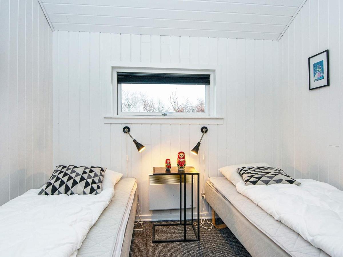 Holiday Home Lyngvej IV Fjerbaek Екстер'єр фото